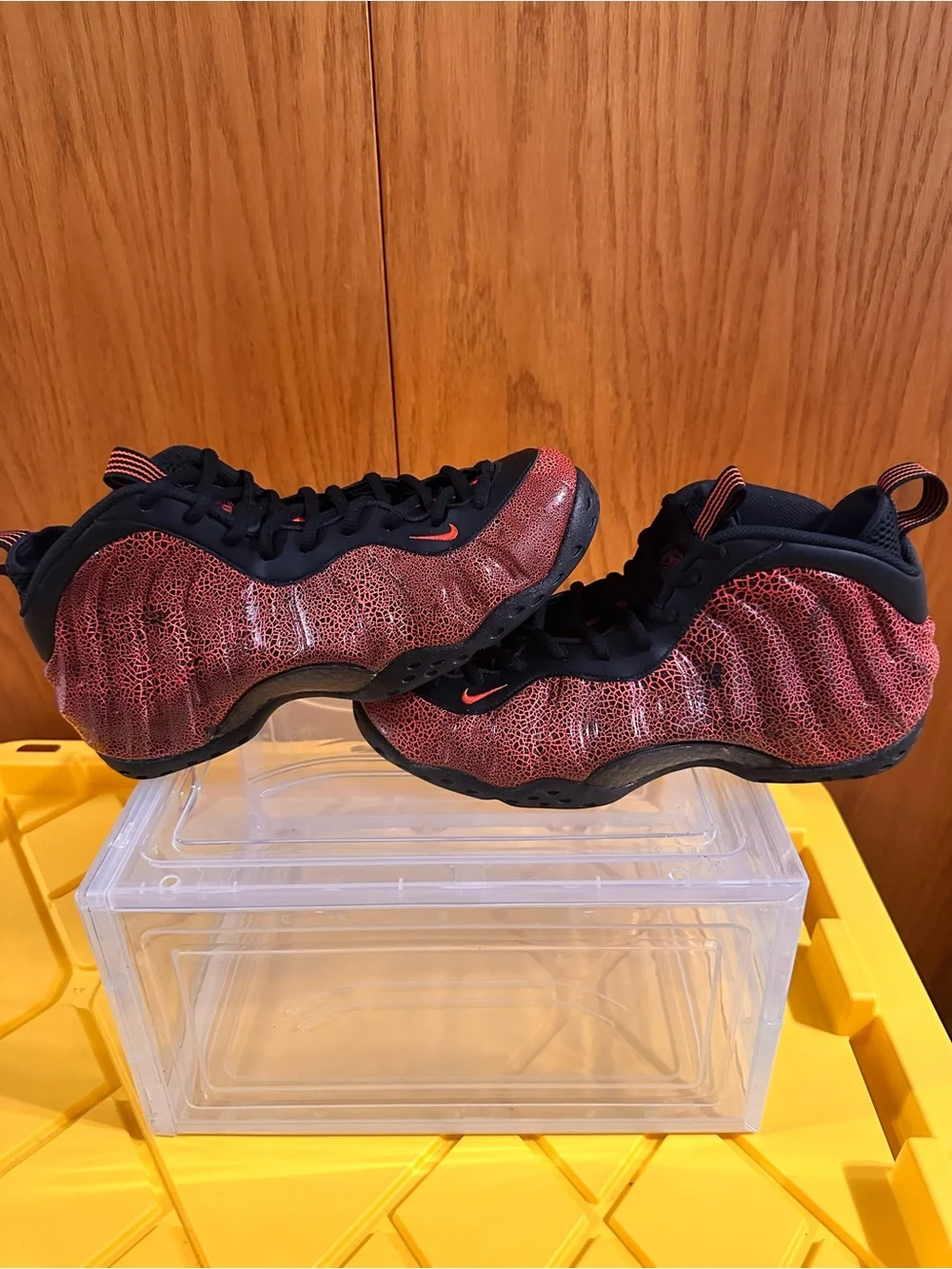 Nike Air Foamposite One Cracked Lava Red Black Men's Size 12 314996-014